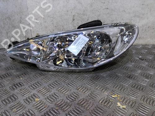 Used Left headlight PEUGEOT 206 Hatchback (2A/C) 1.4 i (75 hp) 20365303
