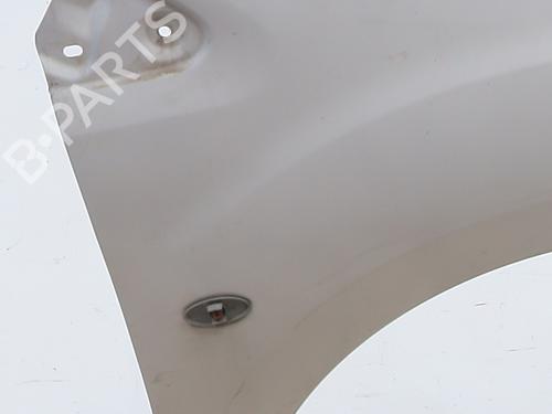 Used Right front fenders Right front fenders 37086304 37086304