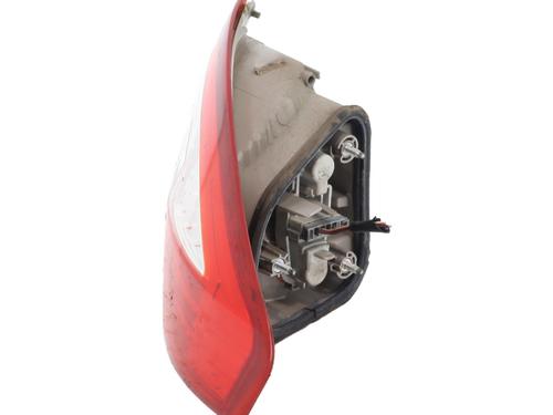 Right taillight FORD MONDEO IV (BA7) 1.8 TDCi | BP32307098C35 - Image 2