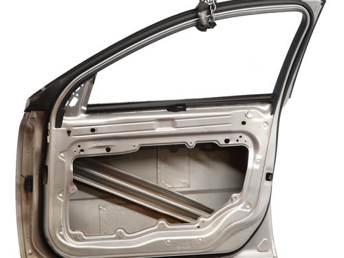 Right front door VOLVO V70 III (135) D5 | BP30147824C3 