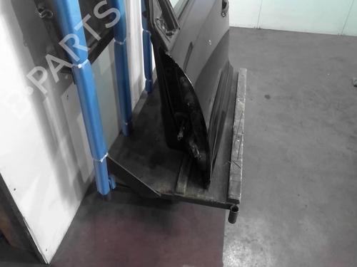 Used Left front door RENAULT MEGANE III Grandtour (KZ0/1) 1.9 dCi (KZ0J, KZ0N, KZ1S) (131 hp) 20366881
