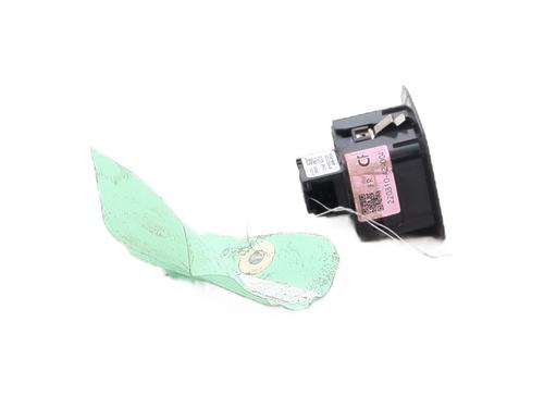 Used Right front window switch Right front window switch RENAULT ARKANA I (LCM_, LDN_) 1.6 E-TECH 145 (LDMU) (143 hp) 32508988 32508988