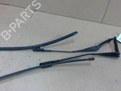 Front windshield wiper arm BMW 1 (E81) 116 i | BP29082556C143 - Image 3