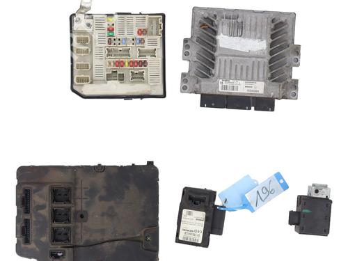 Elektronisk modul RENAULT MEGANE II (BM0/1_, CM0/1_) 1.5 dCi (BM1E, CM1E) (106 hp) 28416212