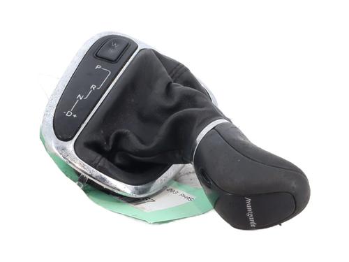 Used Shift knob MERCEDES-BENZ C-CLASS (W203) C 220 CDI (203.006) (136 hp) 30866282