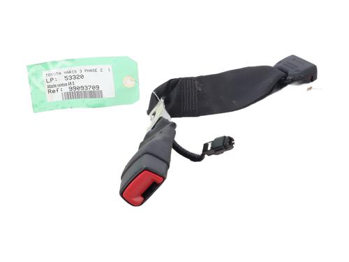 Used Seat buckle TOYOTA YARIS (_P13_) 1.0 (KSP130_, KSP130) (69 hp) 22748996
