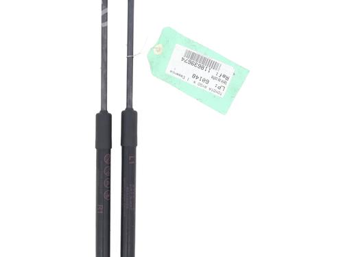 tailgate-lift-support-toyota-aygo-x-_b7_-2022-31723739 main image