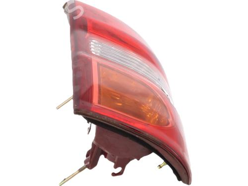 Used Right taillight Right taillight TOYOTA RAV 4 II (_A2_) 2.0 D 4WD (CLA20_, CLA21_, CLA20R, CLA21R) (116 hp) 35939586 35939586