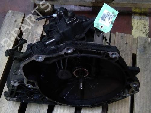 Used Gearbox Gearbox OPEL CORSA A Hatchback (S83) 1.5 D (F08, M08, F68, M68) (50 hp) 29373077 29373077