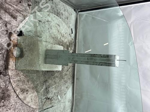 front-left-door-window-peugeot-partner-box-bodympv-k9-2018-38726238 main image