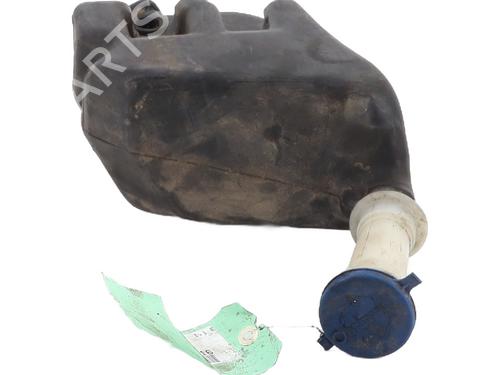 Used Windscreen washer tank PEUGEOT 106 II (1A_, 1C_) 1.1 i (60 hp) 28480089