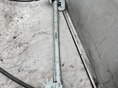 Front left window mechanism VW EOS (1F7, 1F8) 2.0 FSI | BP40613462C22 - Image 2