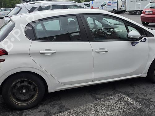 Front right panel PEUGEOT 208 I (CA_, CC_) 1.2 VTi 68 / PureTech 68 | BP36591969C59 - Image 7