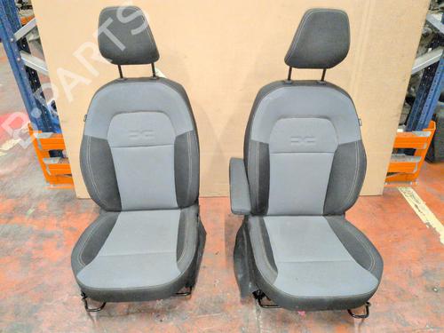 Seats set DACIA SANDERO III 1.0 TCe 90 | BP37743264C78 - Image 3
