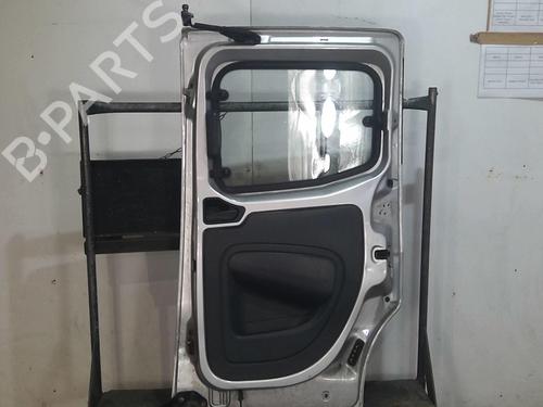 Dør højre bagtil Dør højre bagtil FIAT QUBO (225_) 1.3 D Multijet (225CXB1A, 225AXB1A, 225CXB11, 225AXB11,... (75 hp) 20360242 20360242