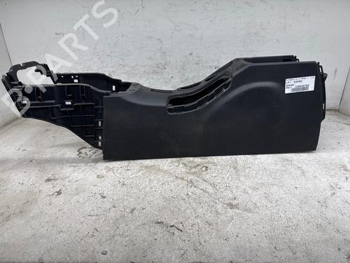 Console centrale Console centrale CITROËN C4 II (NC_) 1.6 HDi 90 (92 hp) 37482084 37482084