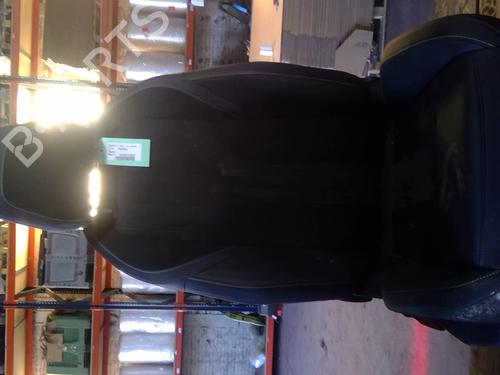 Used Right front seat PEUGEOT 308 SW III (FC_, FJ_, FR_, F4_, FN_) Hybrid 225 (F4DGYT) (224 hp) 24435870