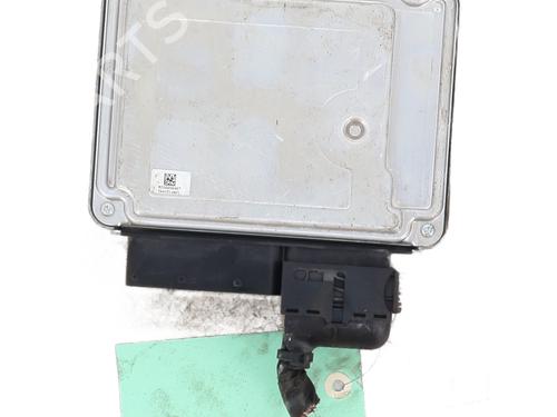 Engine control unit (ECU) VW GOLF VI (5K1) 2.0 TDI | BP26004022M57  - Image 6