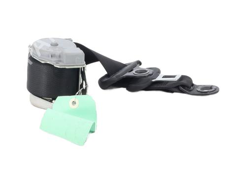 rear-left-seatbelt-toyota-aygo-_b4_-2014-32150157 main image