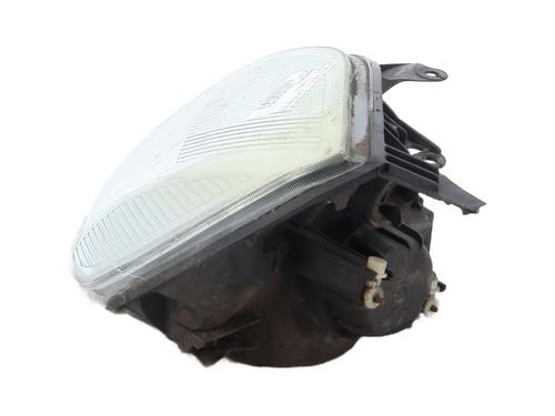 Left headlight FORD FIESTA V (JH_, JD_) 1.6 16V | BP26184866C28 