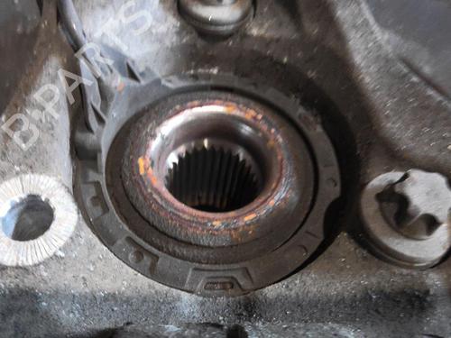 Used Right front steering knuckle Right front steering knuckle SAAB 9-3 (YS3F, E79, D79, D75) 2.2 TiD (125 hp) 26156470 26156470