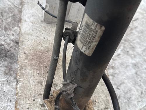 Used Left front shock absorber Left front shock absorber 38002249 38002249