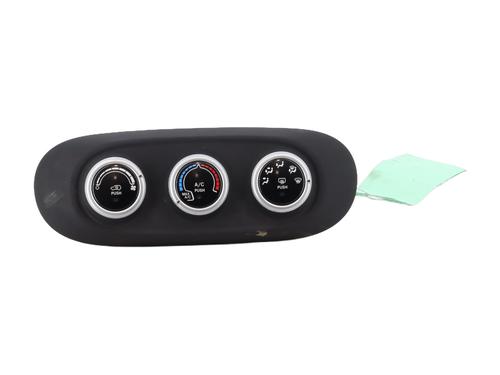 Used Climate control FIAT 500X (334_) 1.0 (334.AXN1B) (120 hp) 30948909