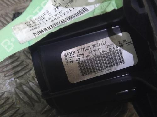 Used Heater blower motor MERCEDES-BENZ C-CLASS (W204) C 200 CDI (204.001) (136 hp) 20367885
