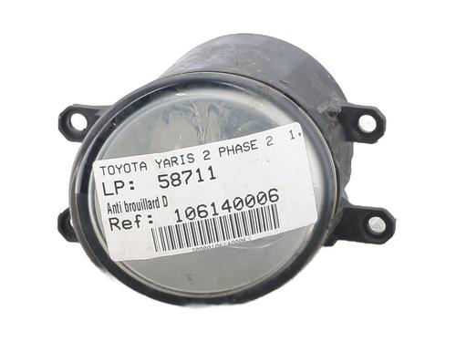 Used Right front fog light TOYOTA YARIS (_P9_) 1.33 VVT-i (NSP90_, NSP90R) (100 hp) 26034933