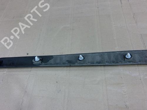 Door moulding trim PEUGEOT 3008 I MPV (0U_) 1.6 HDi | BP28141667C150 