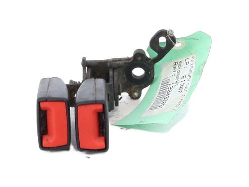 Used Seat buckle VW GOLF VII (5G1, BQ1, BE1, BE2) 1.6 TDI (105 hp) 31983754