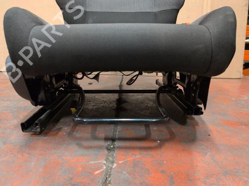 Right front seat CITROËN C3 III (SX) 1.2 PureTech 82 | BP37086054C16 - Image 9