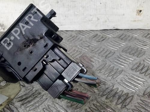 Used Switch Switch PEUGEOT 206 Hatchback (2A/C) 1.9 D (69 hp) 20356053 20356053