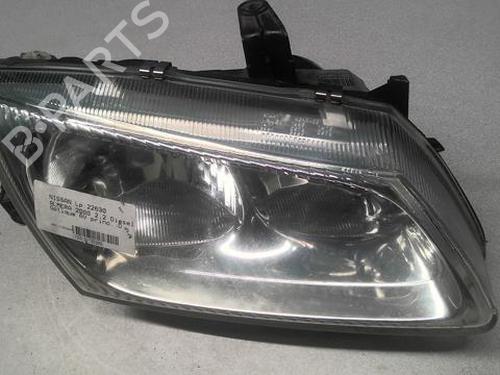 Used Right headlight NISSAN ALMERA II Hatchback (N16) 2.2 Di (110 hp) 21999165