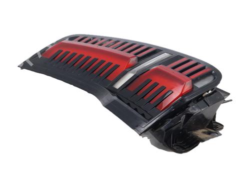 left-taillight-renault-5-2024-40467126 main image