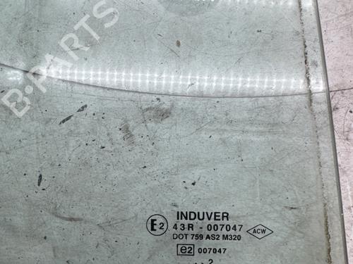 Used Rear right door window Rear right door window 37246191 37246191