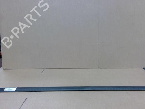 Used Door moulding trim PEUGEOT 1007 (KM_) 1.4 (75 hp) 29041856