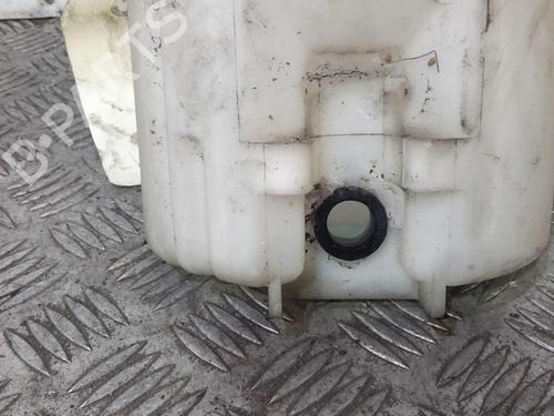 Zbiornik płynu spryskiwaczy TOYOTA YARIS (_P1_) 1.4 D-4D (NLP10_, NLP10R) | BP20361336C113 