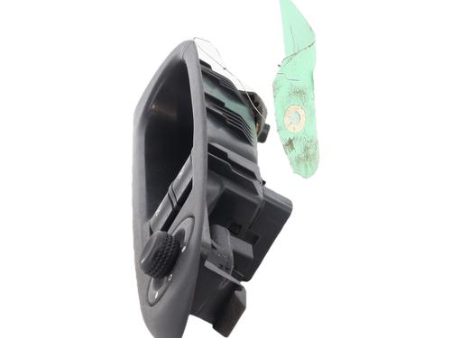 Used Left front window switch Left front window switch RENAULT CLIO III (BR0/1, CR0/1) [2005-2014] 33837066 33837066