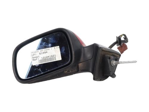 Used Left mirror PEUGEOT 407 (6D_) 2.0 HDi 135 (6DRHRH, 6DRHRE, 6DRHRG, 6DRHRJ) (136 hp) 32307074