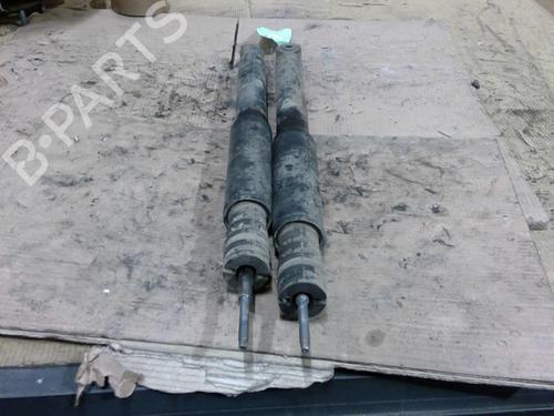 Used Right rear shock absorber RENAULT CLIO III (BR0/1, CR0/1) 1.5 dCi (BR17, CR17) (86 hp) 31966235