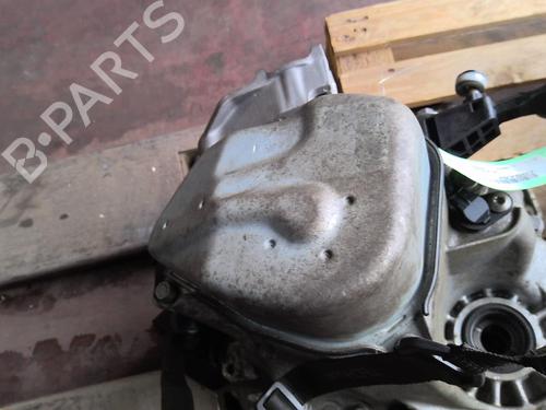 Used Gearbox Gearbox CITROËN C3 III (SX) 1.2 PureTech 82 (83 hp) 25275886 25275886