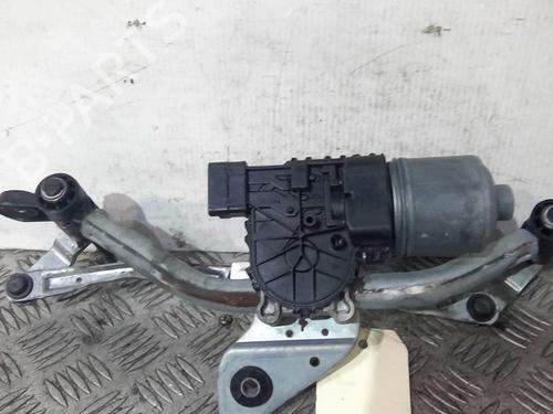 Used Front wiper motor RENAULT TWINGO II (CN0_) 1.2 16V (CN04, CN0B) (75 hp) 25276216