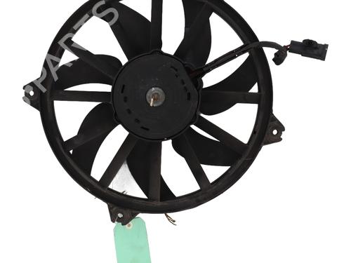 Used Radiator fan PEUGEOT 5008 (0U_, 0E_) 1.6 HDi (112 hp) 21583233