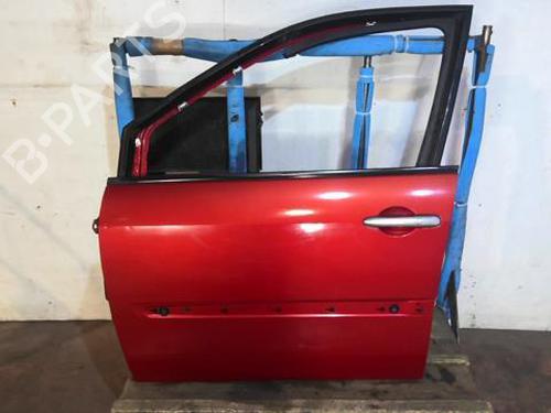 Used Left front door RENAULT SCÉNIC II (JM0/1_) 1.9 dCi (JM0G, JM12, JM1G, JM2C) (120 hp) 21518546