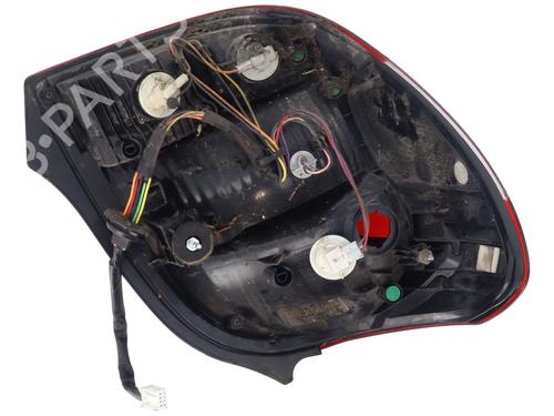 Right taillight PEUGEOT 108 1.0 VTi 72 | BP32150131C35 - Image 3