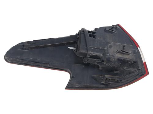 right-taillight-citroen-c5-iii-break-rw_-2008-2009-2010-2011-2012-2013-2014-2015-2016-2017-36365250 main image