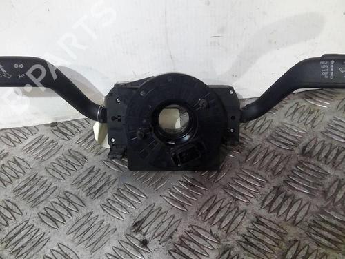 Used Steering column stalk Steering column stalk SEAT IBIZA IV (6J5, 6P1) 1.2 TDI (75 hp) 20352713 20352713