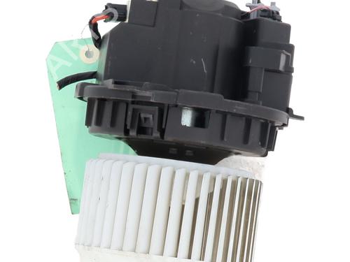 Heater blower motor RENAULT CLIO V (B7_) 1.6 E-TECH 140 (B7MU) | BP37742670M62 - Image 4