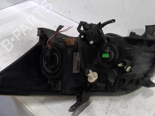 Used Right headlight Right headlight TOYOTA AURIS (_E15_) 2.0 D-4D (ADE150_, ADE150R) (126 hp) 33171519 33171519